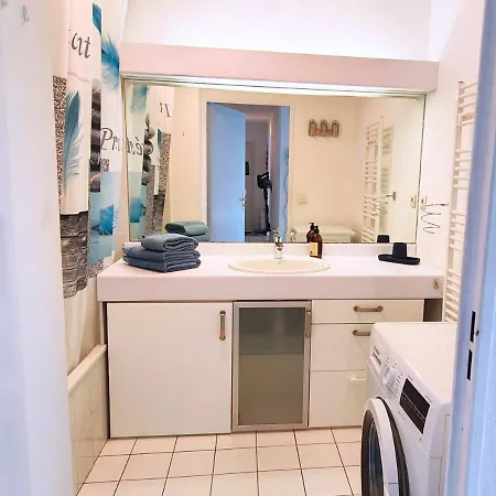 Le Victoria-centre Ville-piscine-parking Prive-wi-fi Apartamento *