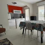 Appartamento Le Victoria-centre Ville-piscine-parking Privé-wi-fi *