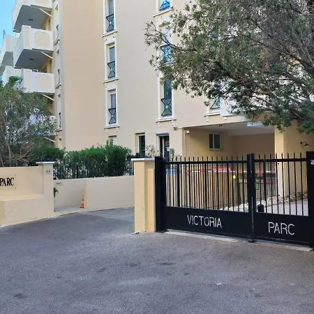 Appartamento Le Victoria-centre Ville-piscine-parking Privé-wi-fi