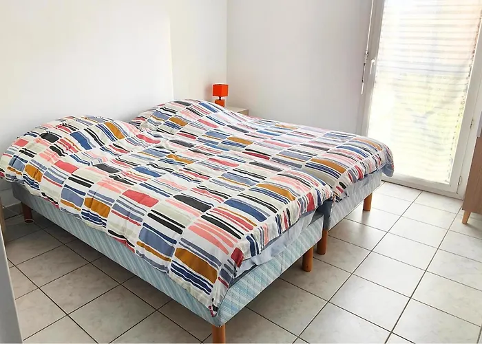 Le Victoria-centre Ville-piscine-parking Prive-wi-fi *