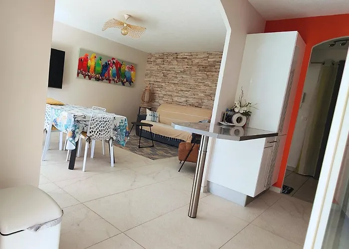 Le Victoria-centre Ville-piscine-parking Prive-wi-fi