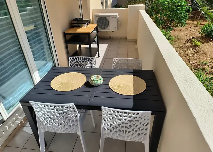 Le Victoria-centre Ville-piscine-parking Prive-wi-fi Lejlighed Hyères