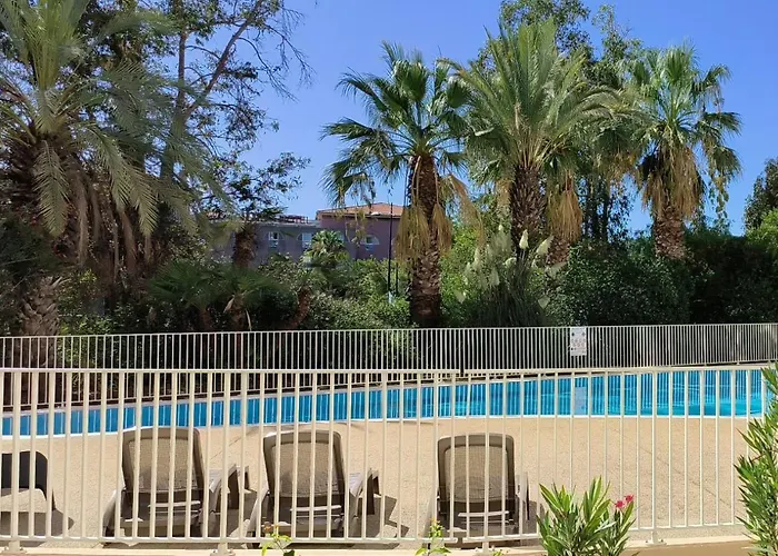 Le Victoria-centre Ville-piscine-parking Prive-wi-fi Lejlighed *