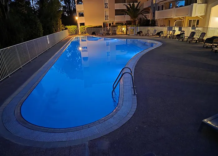 Le Victoria-centre Ville-piscine-parking Prive-wi-fi Lejlighed *